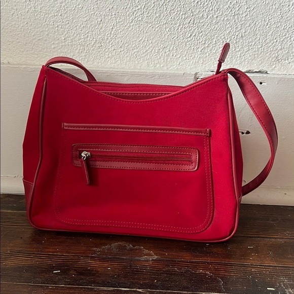 St. John's Bay Handbags - Vintage St John’s Bay Red Purse Bag